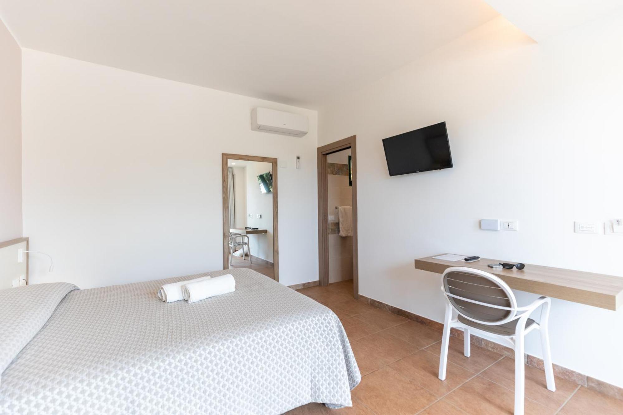 Hotel Marinella Capo Vaticano Dış mekan fotoğraf
